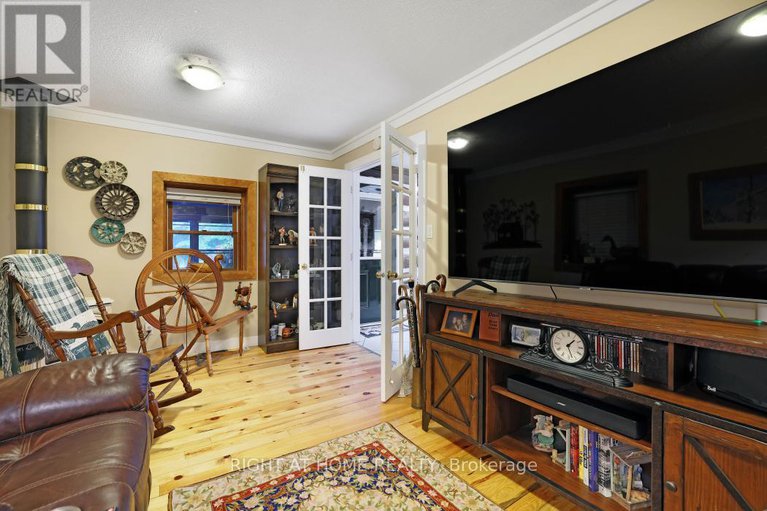 28646324/120-burgess-drive/drummondnorth-elmsley-north-elmsley-twp/drummondnorth-elmsley/ontario/K7H3C5_15