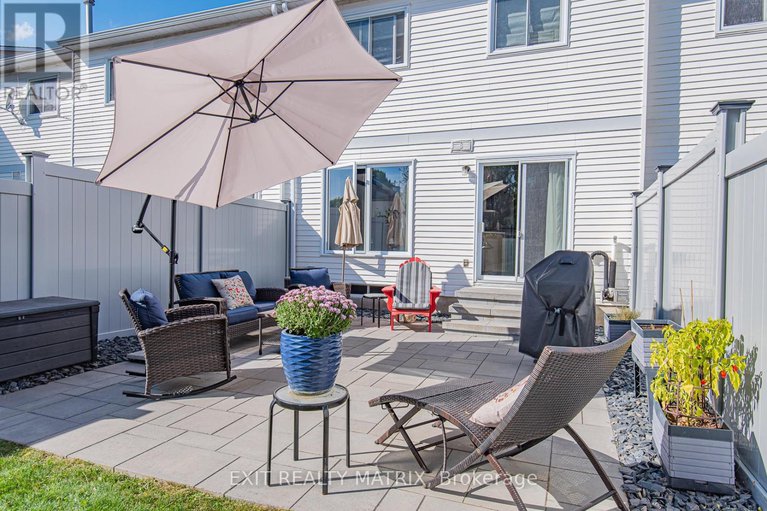 29247214/813-clearcrest-crescent/fallingbrookridgemount/ottawa/ontario/K4A3E8_5