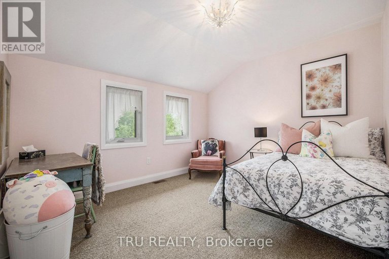 28764522/2465-marchurst-road/kanata-north-west/ottawa/ontario/K2W0H2_31