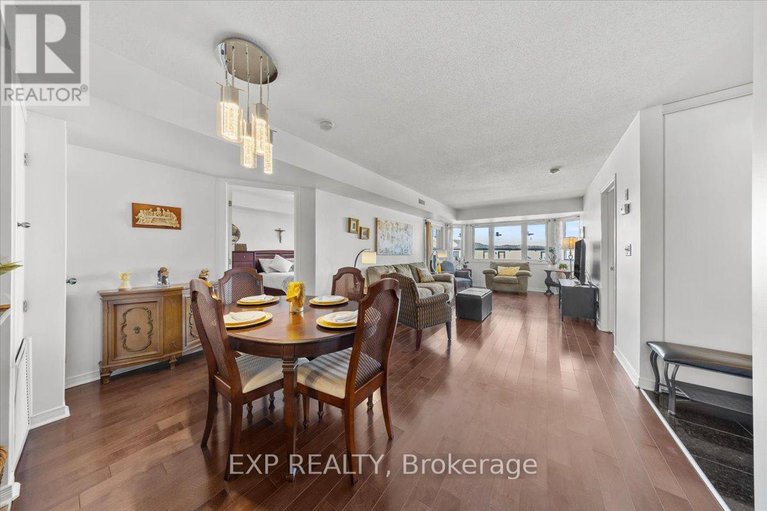 29297789/307-1931-st-joseph-boulevard/convent-glen-south/ottawa/ontario/K1C0A3_14