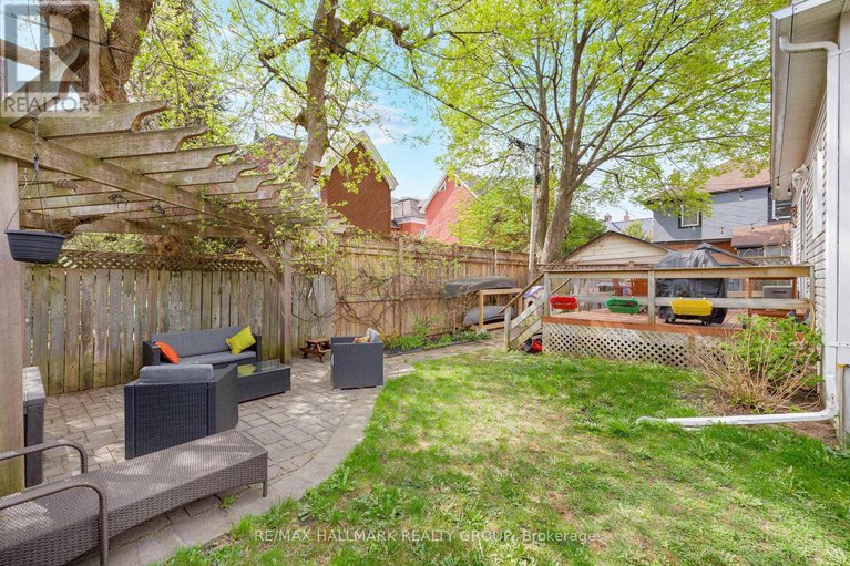 28281050/396-daly-avenue/sandy-hill/ottawa/ontario/K1N6H2_46
