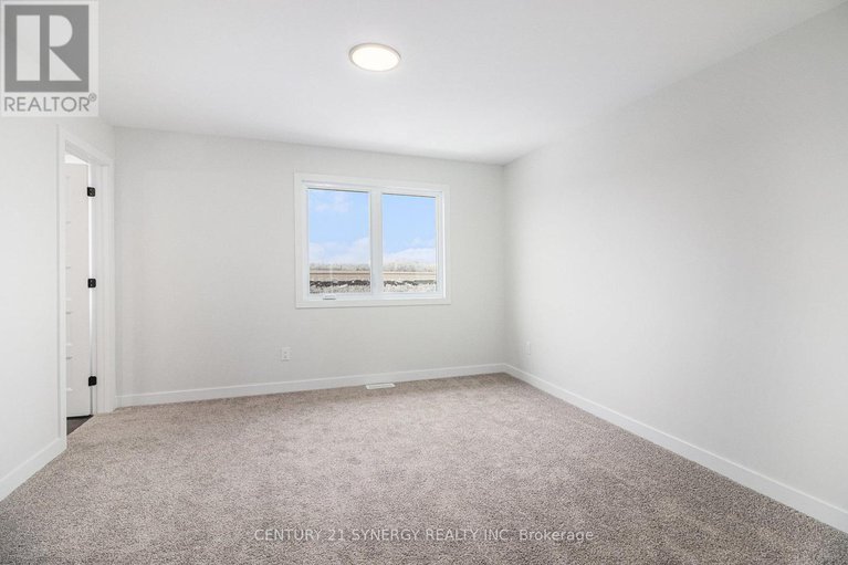 29431367/27-helen-street/north-stormont-finch-twp/north-stormont/ontario/K0A1R0_16