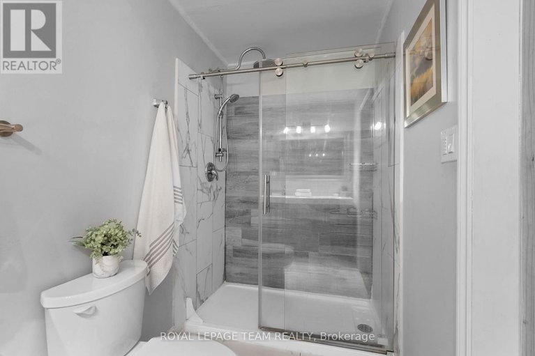 28621218/2150-8th-line-road/osgoode-twp-north-of-reg-rd-6/ottawa/ontario/K0A2P0_21