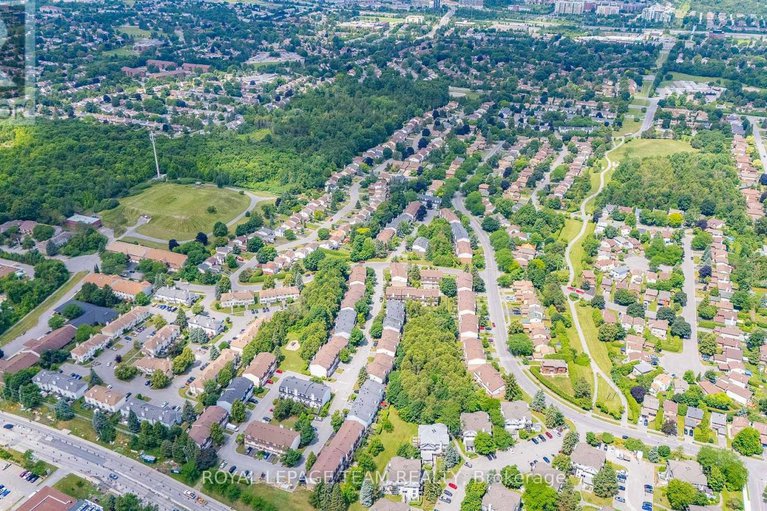28591921/20-80-mcdermot-court/katimavik/ottawa/ontario/K2L3V1_37