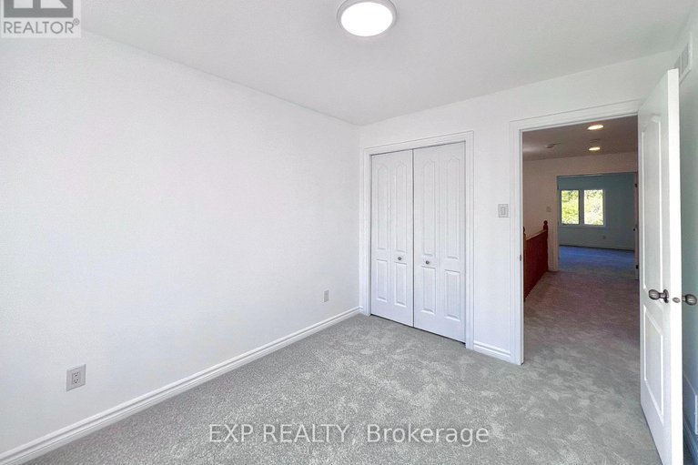 28928312/457-foxhall-way/bridlewood/ottawa/ontario/K2M0G2_28