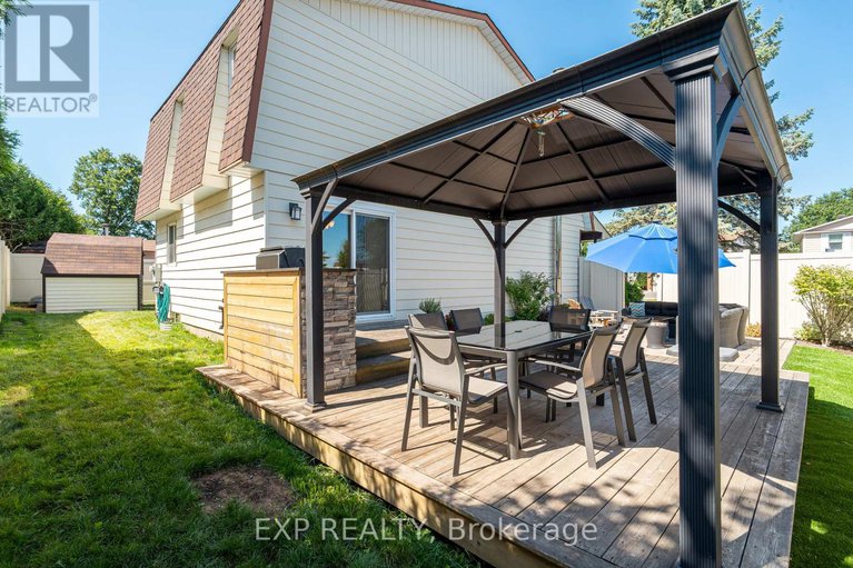 28799326/6084a-vineyard-drive/convent-glen/ottawa/ontario/K1C2M5_43