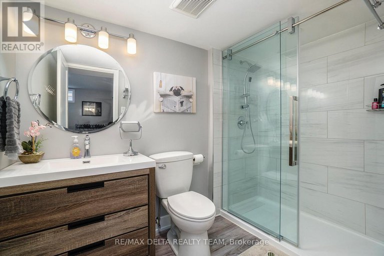 29345716/240-mullin-private/mer-bleuebradley-estatesanderson-park/ottawa/ontario/K1W0K6_15