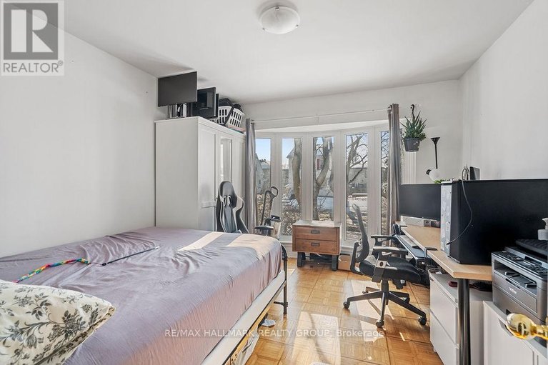 29654523/217-dovercourt-avenue/westborohampton-park/ottawa/ontario/K1Z7H3_31