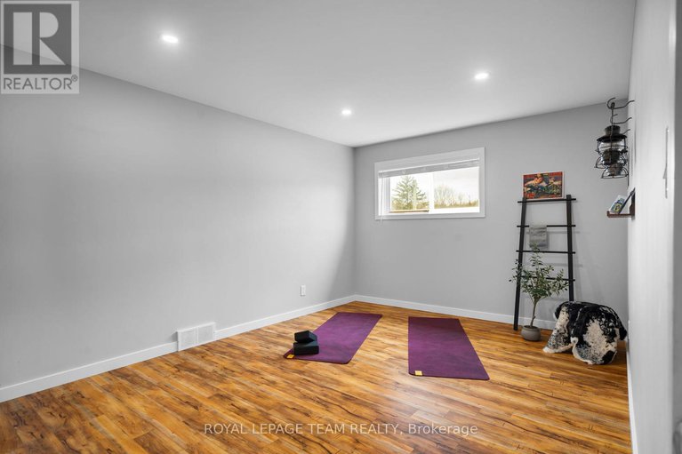 28621218/2150-8th-line-road/osgoode-twp-north-of-reg-rd-6/ottawa/ontario/K0A2P0_30