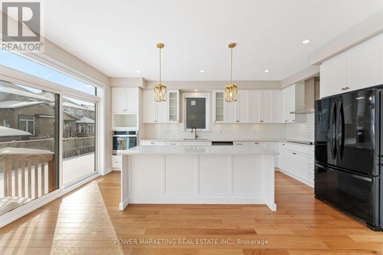 29223137/886-sendero-way/remainder-of-stittsville-area/ottawa/ontario/K2S2W8_8