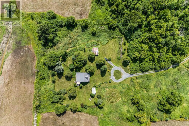 29061899/20612-laggan-glenelg-road/north-glengarry-kenyon-twp/north-glengarry/ontario/K0B1E0_4