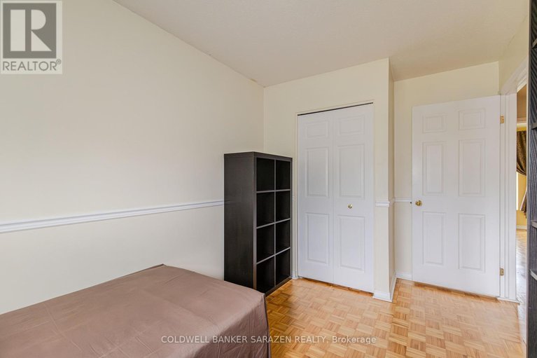 28745998/106-costello-avenue/leslie-park/ottawa/ontario/K2H7C5_33
