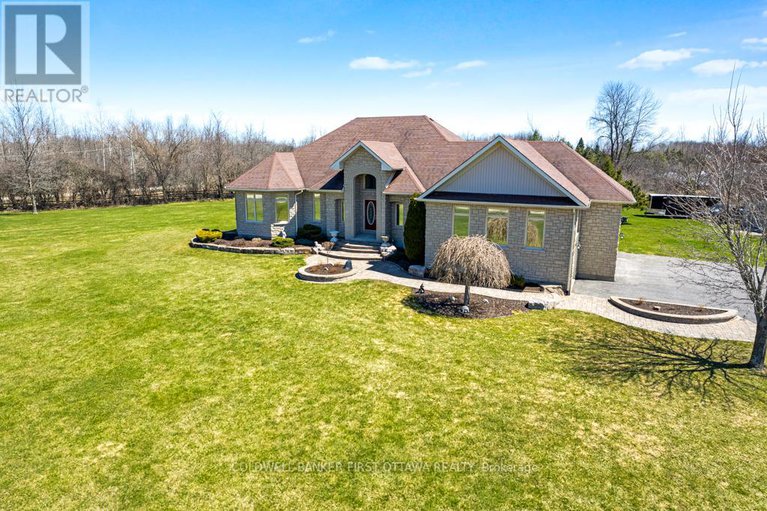 28050284/556-west-point-drive/drummondnorth-elmsley-north-elmsley-twp/drummondnorth-elmsley/ontario/K7H3C7_45