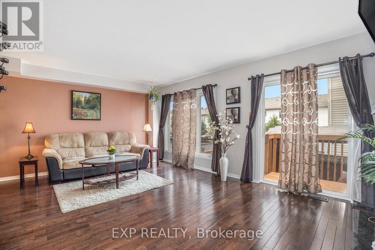 28538043/215-parkrose/chatelaine-village/ottawa/ontario/K4A0N8_10