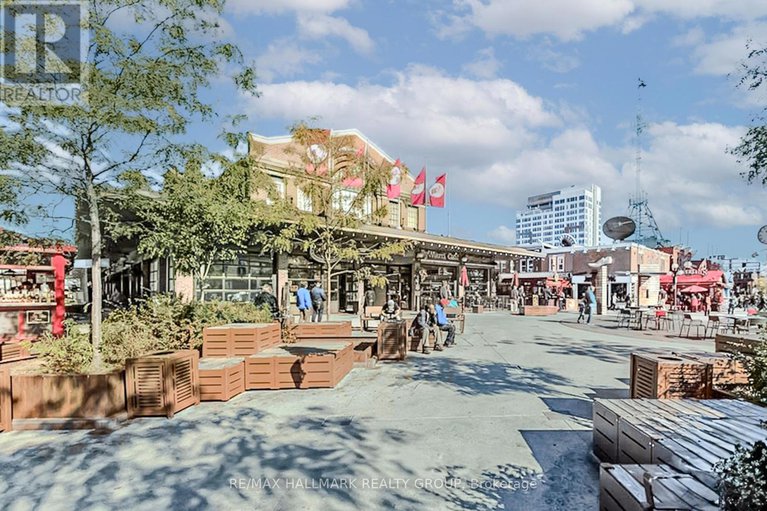 28273893/11-202-st-patrick-street/lower-townbyward-market/ottawa/ontario/K1N5K3_17