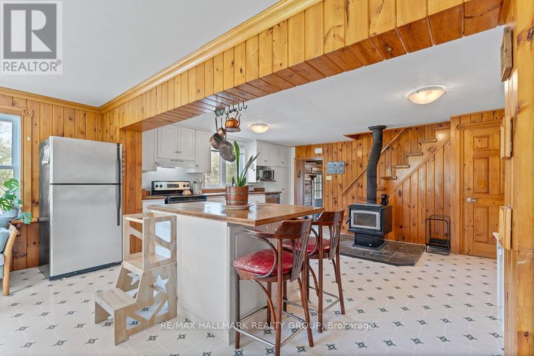 28321251/3513-ashton-station-road/goulbourn-twp-from-franktown-rdsouth-to-rideau/ottawa/ontario/K0A1B0_10
