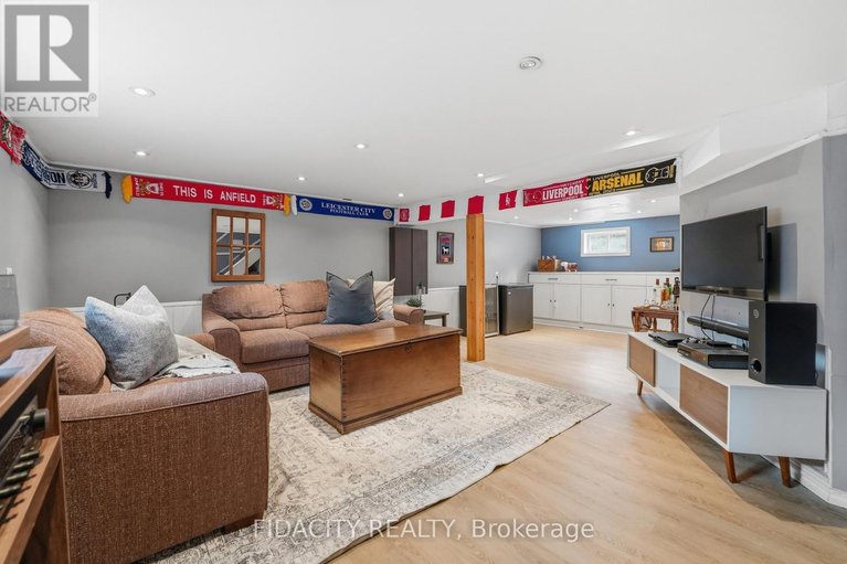 29641176/6560-jack-pine-crescent/greely/ottawa/ontario/K4P1E1_27