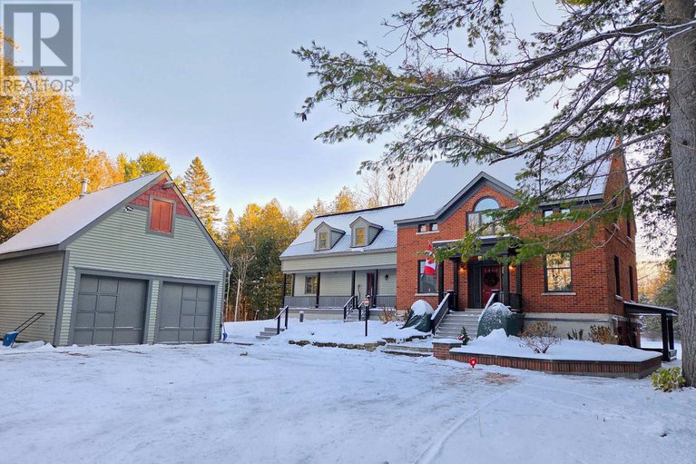 29159622/3554-vaughan-side-road/huntley-ward-north-west/ottawa/ontario/K0A1L0_1