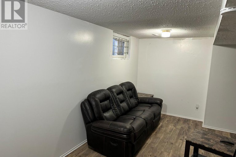 29251891/110-1396-foxwell-street/pineview/ottawa/ontario/K1B5J2_12