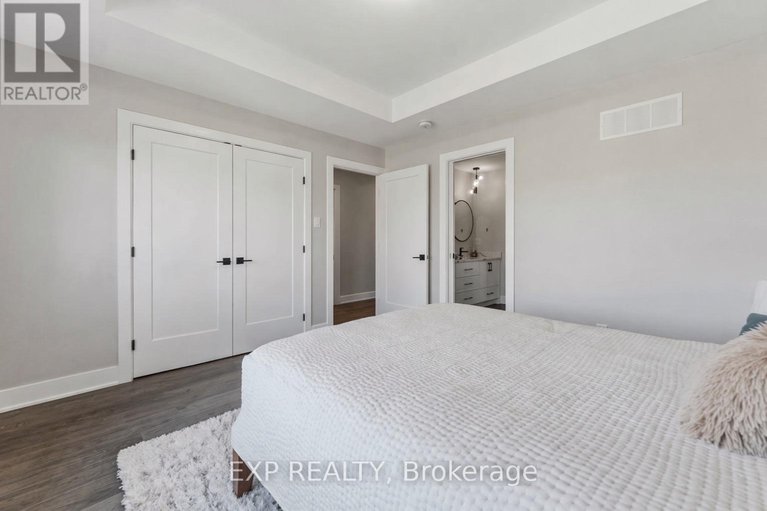 29637007/937-falaise-road/carleton-heights/ottawa/ontario/K2C0M1_30