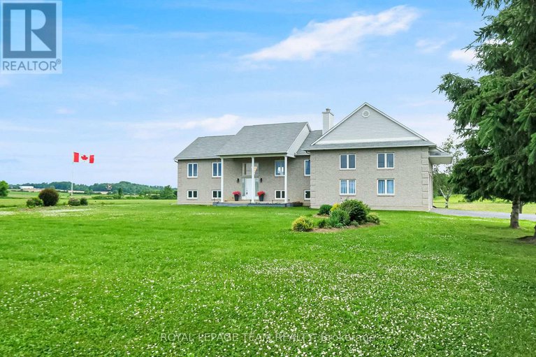 28499576/8665-russell-road/navan/ottawa/ontario/K4B0J7_2