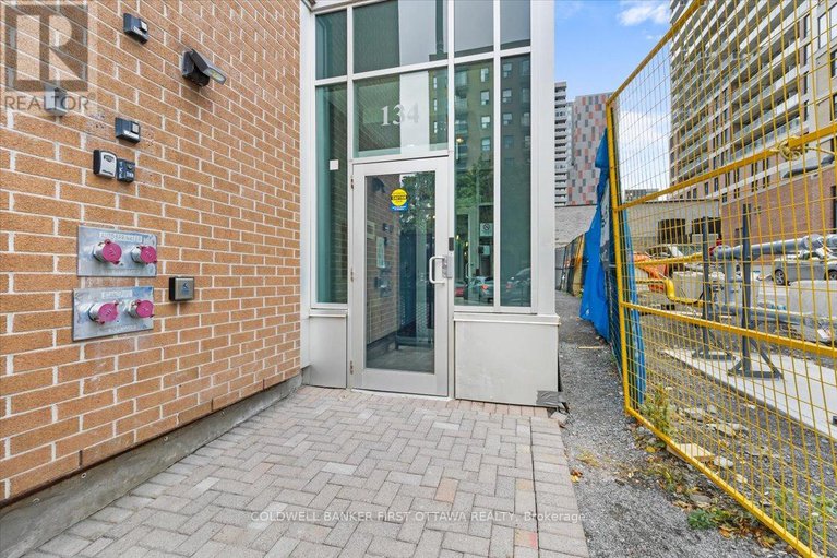 29316892/1108-134-york-street/lower-townbyward-market/ottawa/ontario/K1N1K8_2