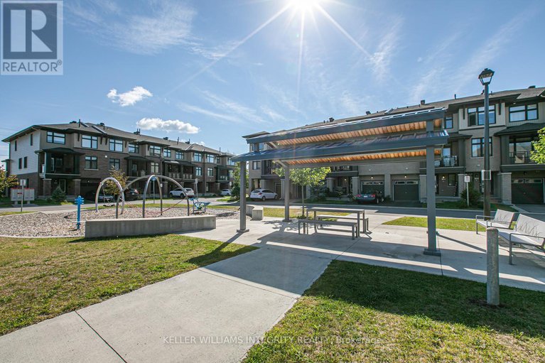 28382312/204-baltic-private/riverside-southgloucester-glen/ottawa/ontario/K4M0E2_45