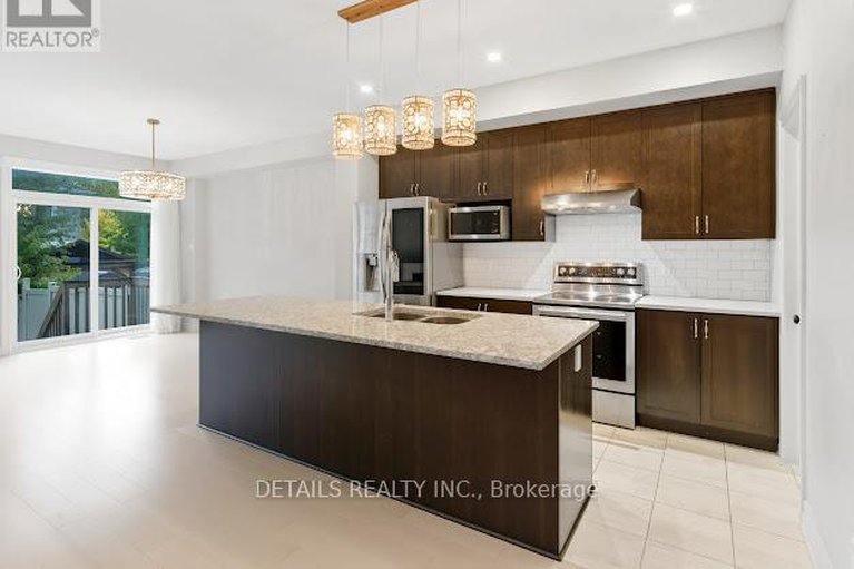 28683868/690-vivera-place/fringewood/ottawa/ontario/K2S2N1_6