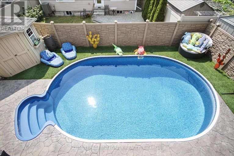 28995462/318-everglade-way-way/emerald-meadowstrailwest/ottawa/ontario/K2M0K9_42