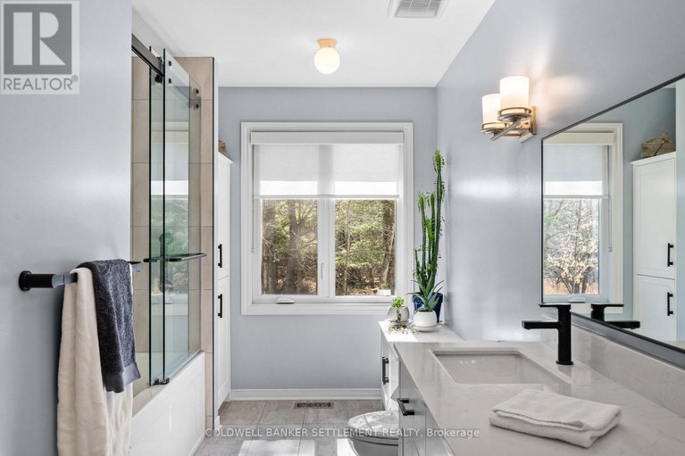 29662329/355-otty-way/drummondnorth-elmsley-north-elmsley-twp/drummondnorth-elmsley/ontario/K7H0E5_24