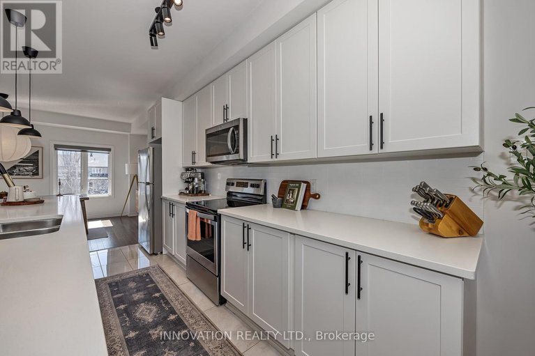 29581806/46-barn-swallow-private-s/riverside-southgloucester-glen/ottawa/ontario/K4M0H5_14