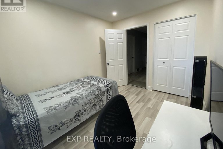 29135222/415-kintyre-private/carleton-square/ottawa/ontario/K2C3M9_32