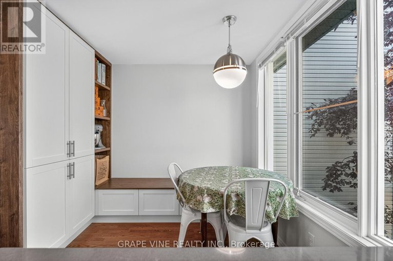 28747677/4-radstock-private/ottawa-centre/ottawa/ontario/K1R5J8_18