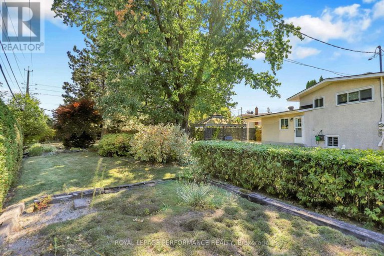 29321647/2337-samuel-drive/elmvale-acresurbandale/ottawa/ontario/K1G3C3_33