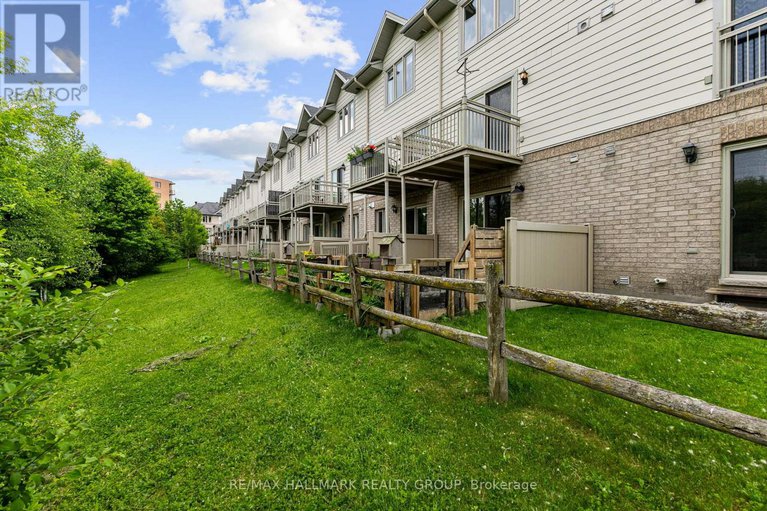 28482791/253-stroget-private/merivale-industrial-parkcitiplace/ottawa/ontario/K2E0A9_37