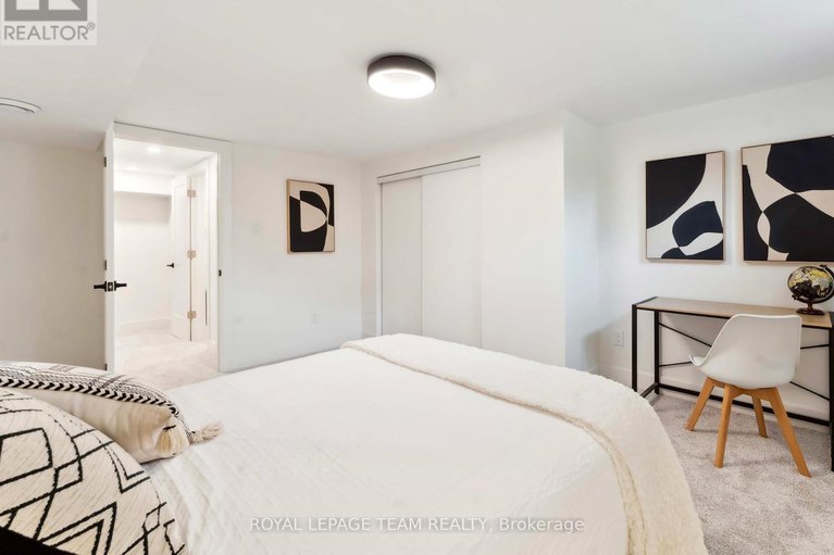 28439592/5282-hillcrest-drive/manotick-long-island-nicholls-island/ottawa/ontario/K4M1E9_34