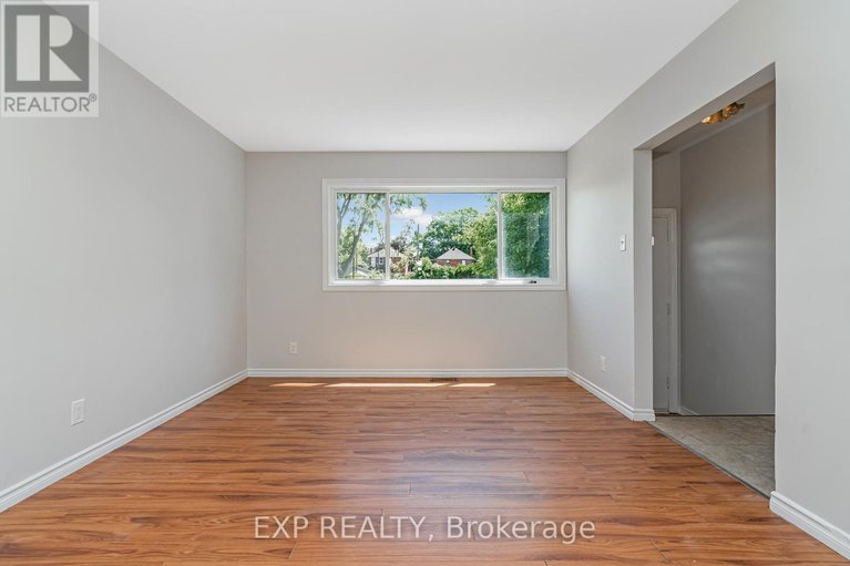 28622676/1303-coldrey-avenue/carlington/ottawa/ontario/K1Z7P6_9