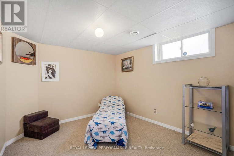 29009681/40-lori-lane/chesterville/north-dundas/ontario/K0C2H0_13