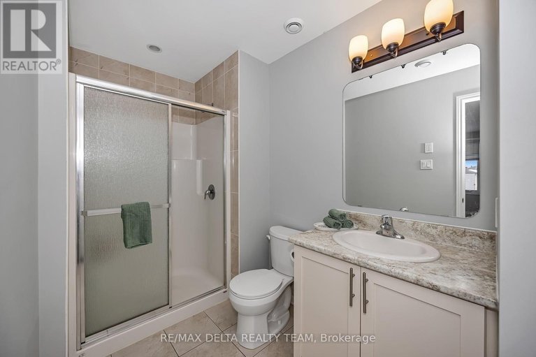 29608377/7-486-via-verona-avenue/longfields/ottawa/ontario/K2J6B3_14