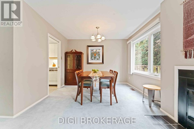 28971569/28-710-coronation-avenue/riverview-park/ottawa/ontario/K1G4G7_10
