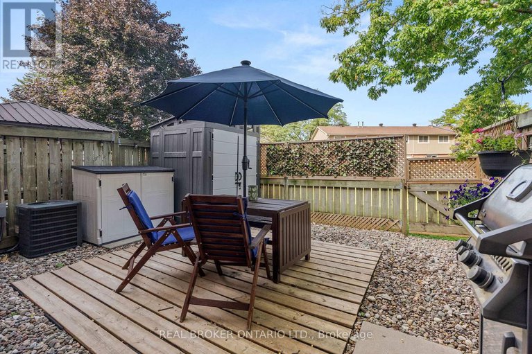 28983719/a-3911-old-richmond-road/arbeatha-park/ottawa/ontario/K2H8T9_31