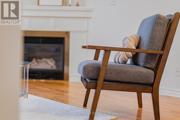 29615584/1615-locksley-lane/beaconwood/ottawa/ontario/K1J1B6_41