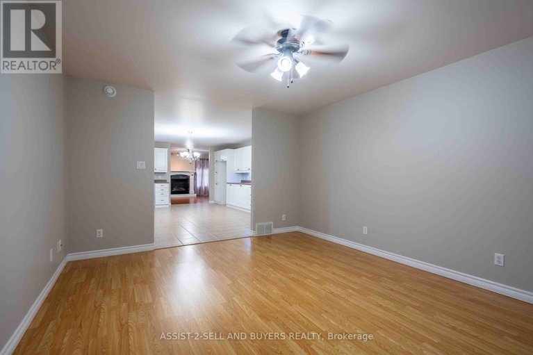 28395407/18267-samuel-drive-s/south-glengarry-charlottenburgh-twp/south-glengarry/ontario/K6H7J1_17
