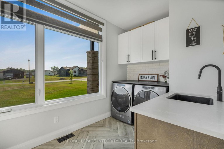 28671214/278-roxanne-street/clarencerockland-twp/clarence-rockland/ontario/K0A1N0_25