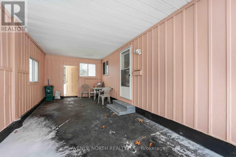 29258979/2178-erinbrook-crescent/sheffield-glenindustrial-park/ottawa/ontario/K1B4J4_4