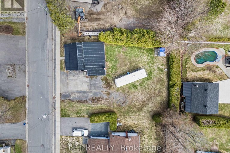 29648615/47-bertha-street-e/vankleek-hill/champlain/ontario/K0B1R0_25