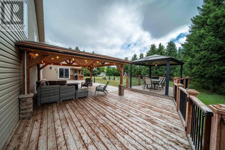 28781773/735-st-thomas-road/russell-twp/russell/ontario/K0A1W0_37