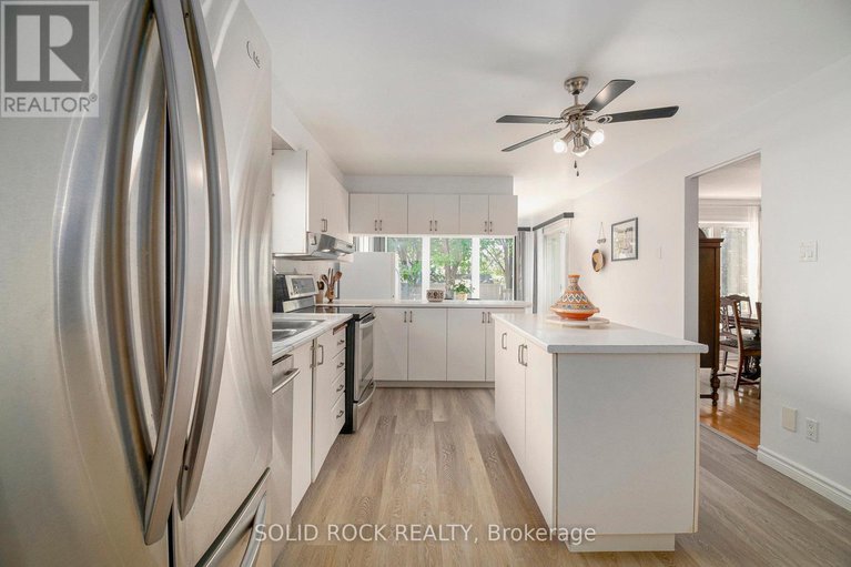 28813811/1674-sansonnet-street-s/chapel-hill/ottawa/ontario/K1C5Y6_16