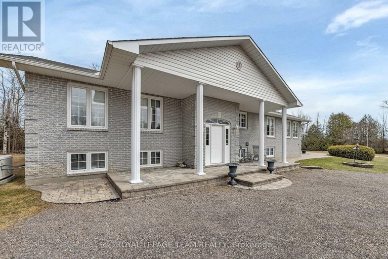 28698300/1961-manotick-station-road/greely/ottawa/ontario/K0A2W0_1