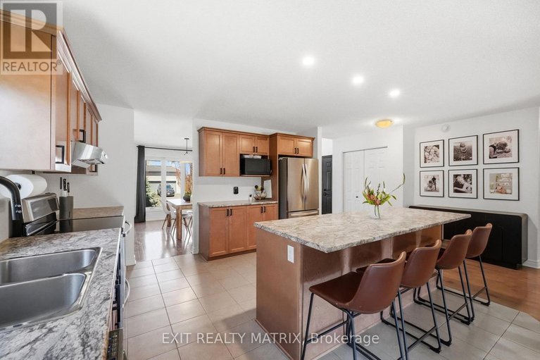 29681482/129-abbey-crescent/village-of-russell/russell/ontario/K4R1A1_6